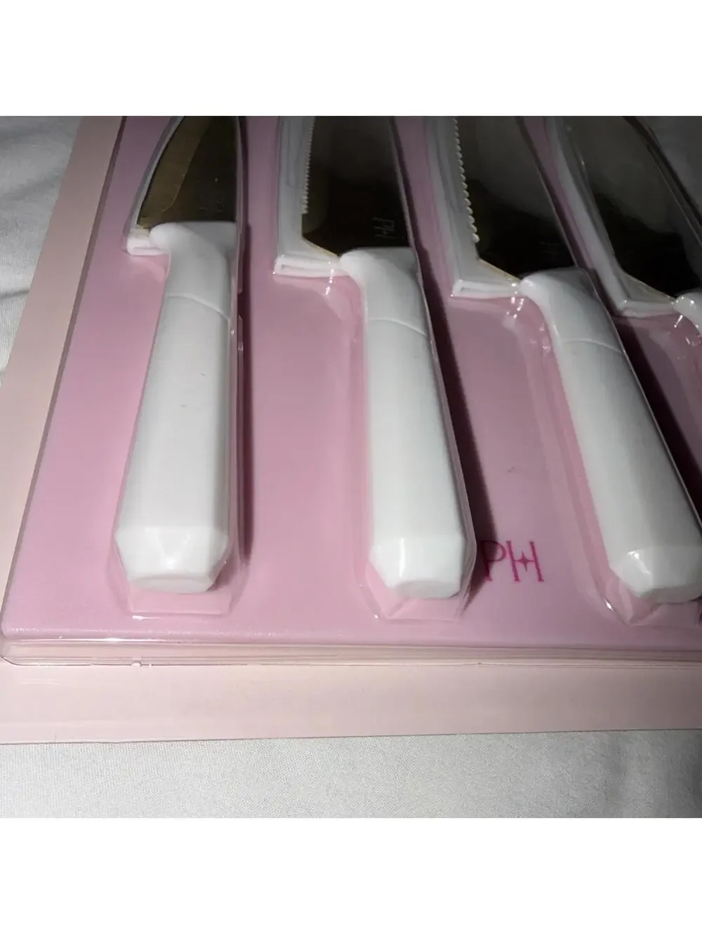 Paris Hilton 5 Piece Knife Set White Gold Stainless Steel Dishwasher Safe